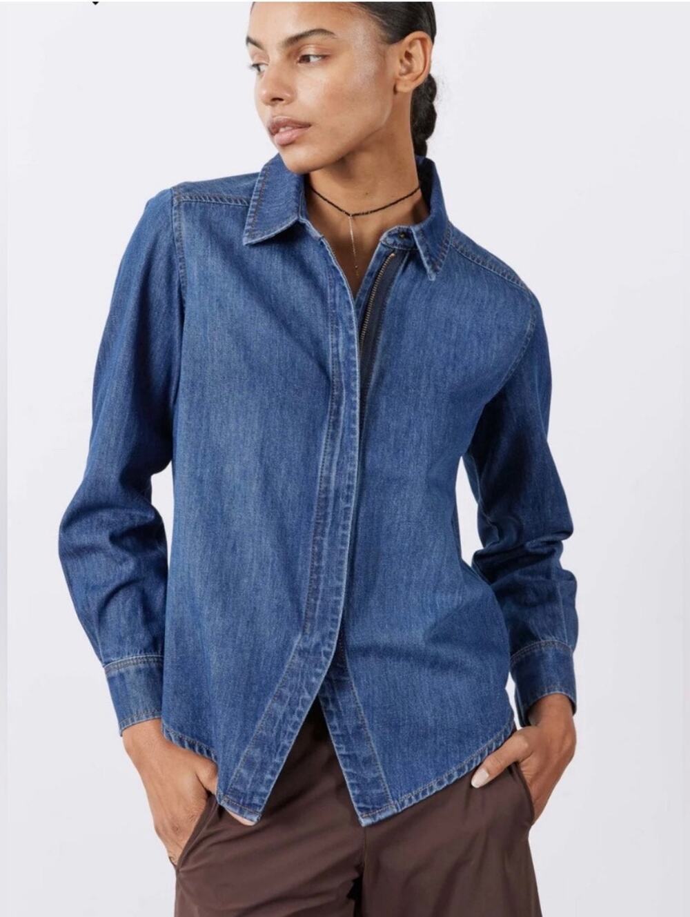 Ruti denim shirt women’s size 6 blue zip front